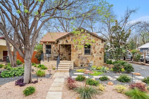 1220 Myrtle St, Georgetown, TX 78626-6806