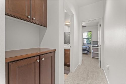 252 Jeanette Ln, Santa Ana CA  92705-6016 exterior