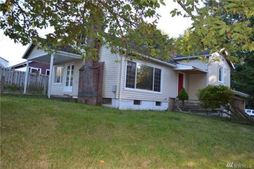 608 Mckinley Ave, Raymond, WA 98577-4620