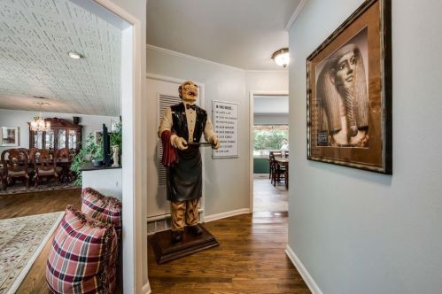 6828 Springhill Rd, Fort Worth TX  76116-9107 exterior