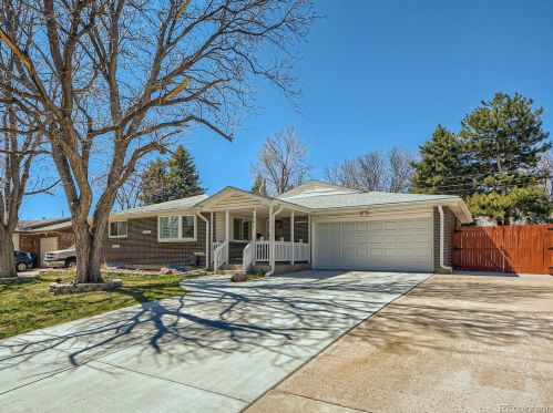 1741 Cape St, Denver CO  80232-6610 exterior