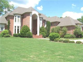 10556 Graybourne Dr, Eads, TN 38028-9808