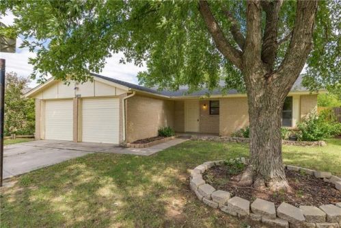 3409 Lyric St, Norman, OK 73071-1546