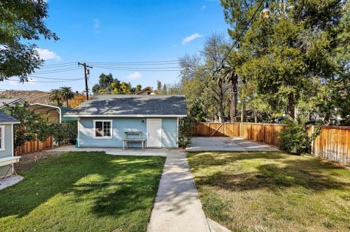 3609 Pine St, Riverside CA  92501-2644 exterior
