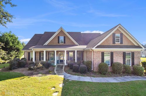 809 Cedar Stream Ct, Loganville, GA 30052-3341