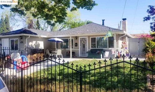 856 Lester Ave, Hayward, CA 94541-5904