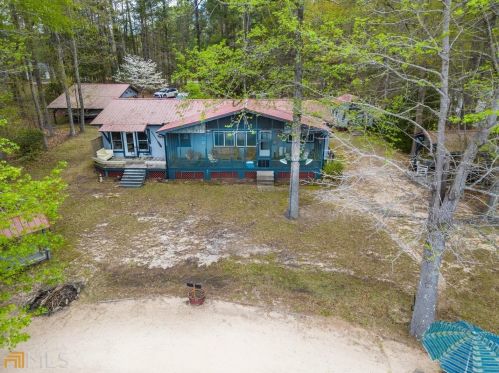 645 Pope Trl, Porterdale, GA 30014-6183
