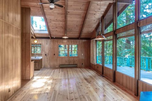 14135 Old Japanese Rd, Los Gatos, CA 95033-8531