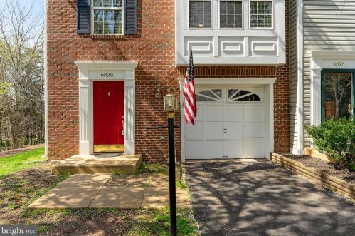 6828 General Lafayette Way, Gainesville, VA 20155-1426