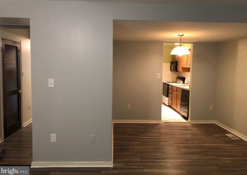 10896 Rock Coast Rd, Columbia MD  21044-2734 exterior