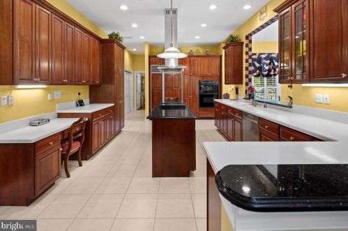 468 State Rd, Princeton NJ  08540-1412 exterior