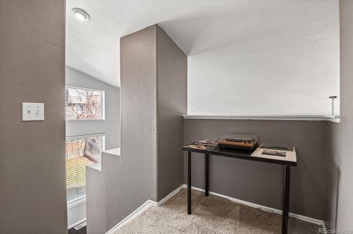 5162 Nepal Way, Aurora CO 80015-6403 exterior