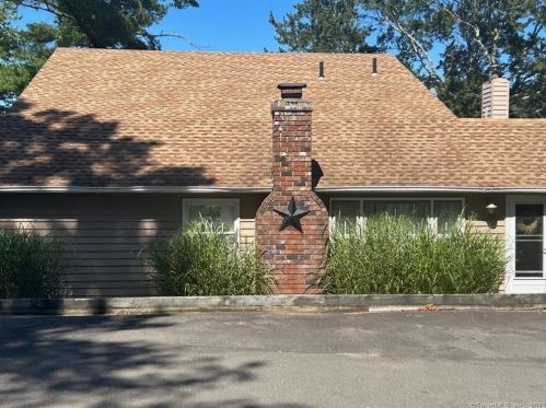 85 Averyll Ave, Waterbury, CT 06716-1301