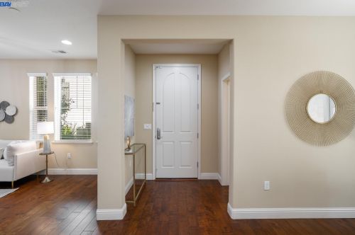 3116 Vittoria Loop, Pleasanton, CA 94568