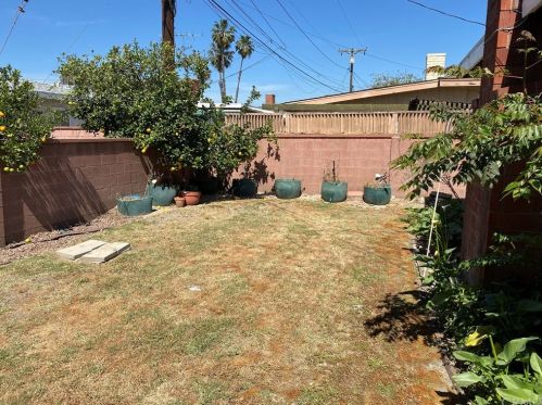 1203 Topaz Ave, Anaheim CA  92805-5450 exterior