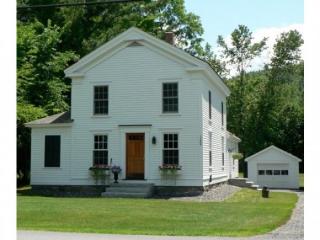 1384 Main St, Poultney VT  05764-9236 exterior