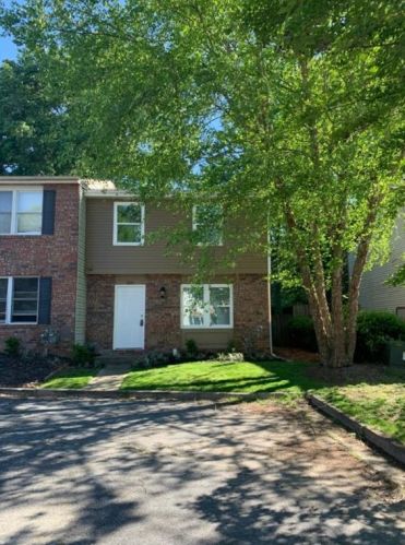 8810 Long Beach Cir, Atlanta GA  30350-2208 exterior