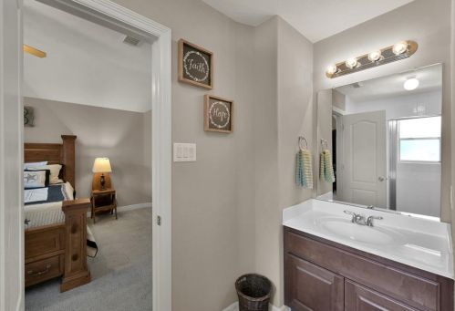 9010 Willow Spg Ln, Conroe TX  77302-3496 exterior