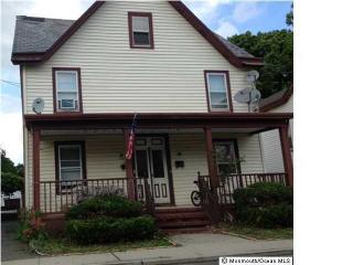 6 Water St, Millstone Township, NJ 07726-1613