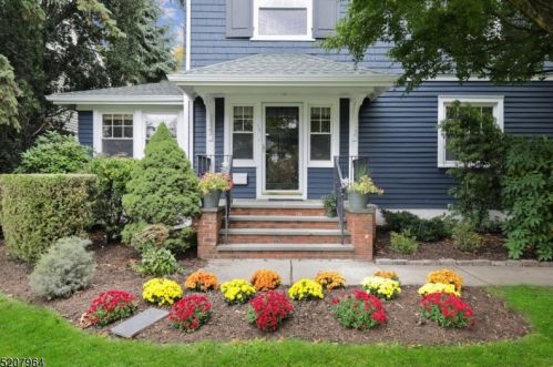 29 Columbus Ave, Montclair, NJ 07042-5005