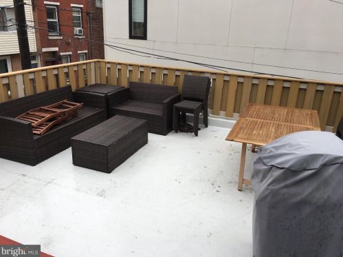 1150 12 St, Philadelphia PA 19147-4524 exterior