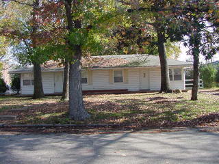 1602 Fares Ave, Evansville IN  47714-3406 exterior
