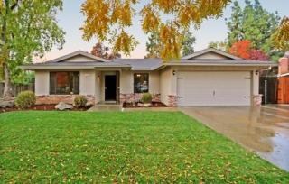 325 Miami Ave, Fresno, CA 93727-3519