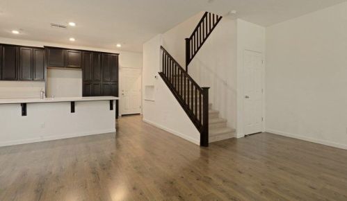 11024 International Dr, Rancho Cordova, CA 95670
