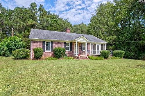 204 Hillcrest Dr, Winnsboro Mills, SC 29180-1131