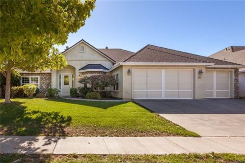 383 Weymouth Way, Chico, CA 95973-8208