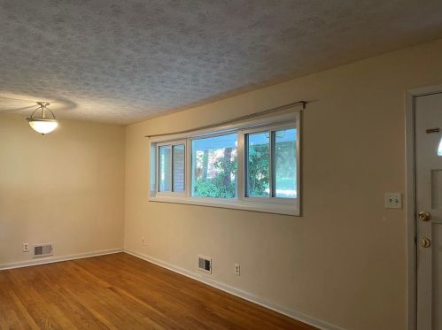 2352 Arrow Cir, Atlanta GA  30341-5004 exterior