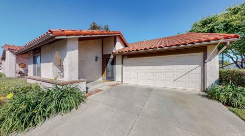 27780 Espinoza, San Juan Capistrano, CA 92692-2103