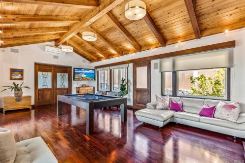 4140 Black Pt Rd, Honolulu HI  96816-4846 exterior