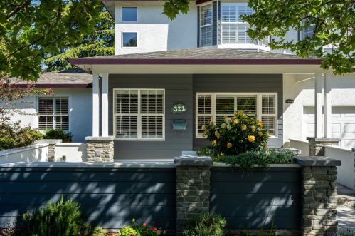 321 10th St, Davis, CA 95616-1939