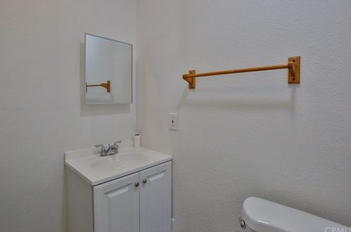 2401 Stanford St, Santa Ana CA  92704-3528 exterior