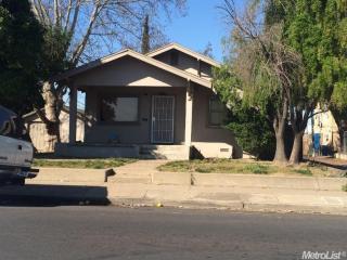 315 Locust Ave, Manteca, CA 95337-5407