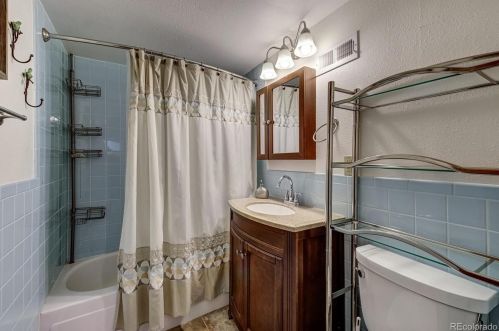 5696 Kenton Ct, Englewood CO 80111-3944 exterior