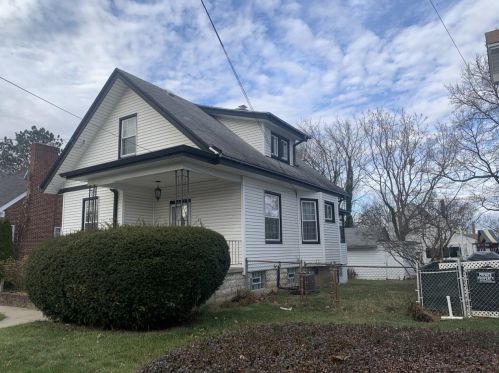 1606 Goodman Ave, Cincinnati, OH 45239-4814