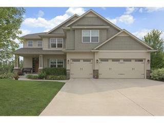 826 Windmill Crk, Minnetrista, MN 55387