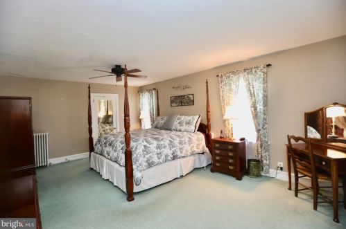 232 Holly Ave, Pitman NJ  08071-1257 exterior