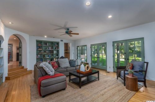 1932 Montecito Dr, Glendale CA  91208-1822 exterior