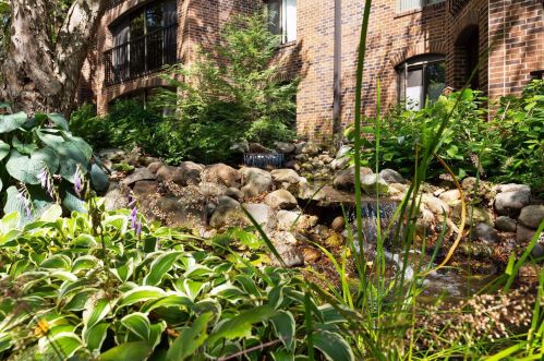 5901 Laurel Ave, Minneapolis MN  55416-1067 exterior