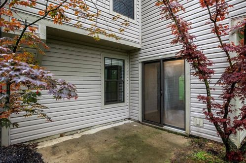 5424 Gantzfield Ct, Cincinnati OH  45241-6078 exterior
