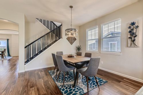 24561 Ontario Dr, Aurora CO 80016-6072 exterior