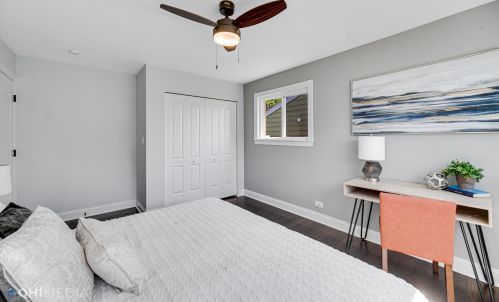 8632 Olcott Ave, Niles IL  60714-2022 exterior