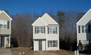 2500 Lilymount Dr, Raleigh, NC 27610-3475