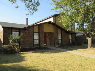 8718 Linda Vista Dr, Rowlett TX  75088-4432 exterior