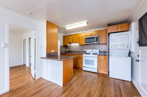 2009 Waiola St, Honolulu HI  96826-2646 exterior