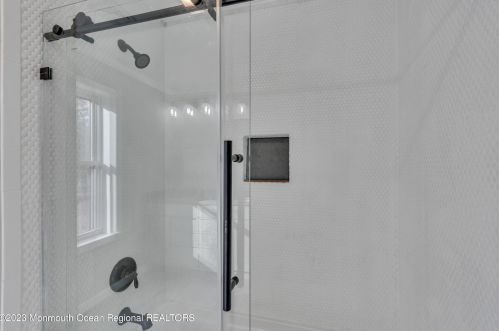 162 Catherine St, Tinton Falls NJ 07701-1245 exterior