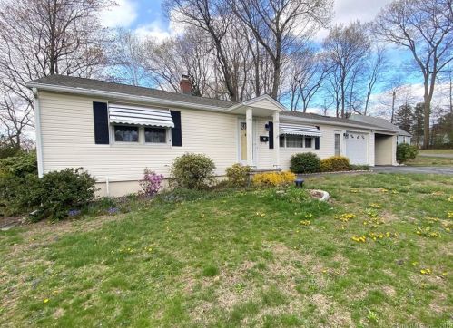 125 Barbero Dr, Torrington, CT 06790-5702